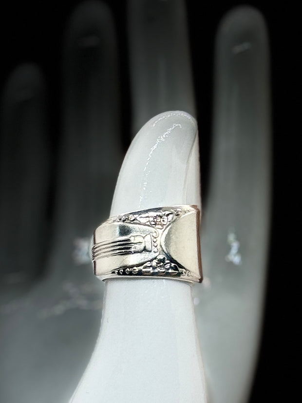 Choose Your Size - Handmade Spoon Ring – 1939 Bouquet by Embassy Silverplate (Silver Plated)